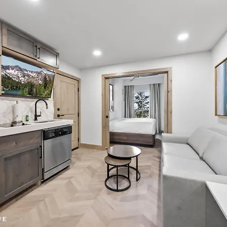 Alpine Abode At Canyons Village Ski-In Out Condo 4175